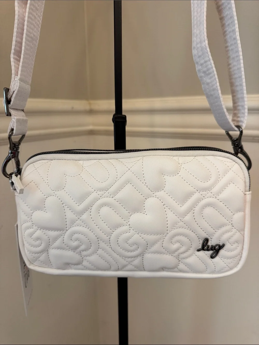 Rare-lug coupe XL Limited Edition white Satin Luxe heart crossbody/belt bag